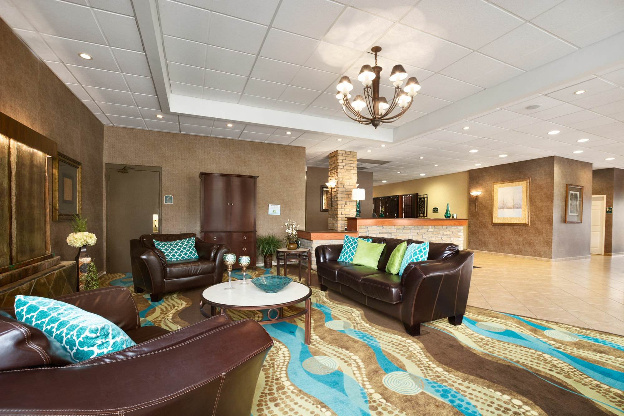 Hotel Wyndham Garden Wichita Downtown Esterno foto